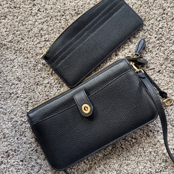 Coach Small Black Purse - Picture 3 of 5